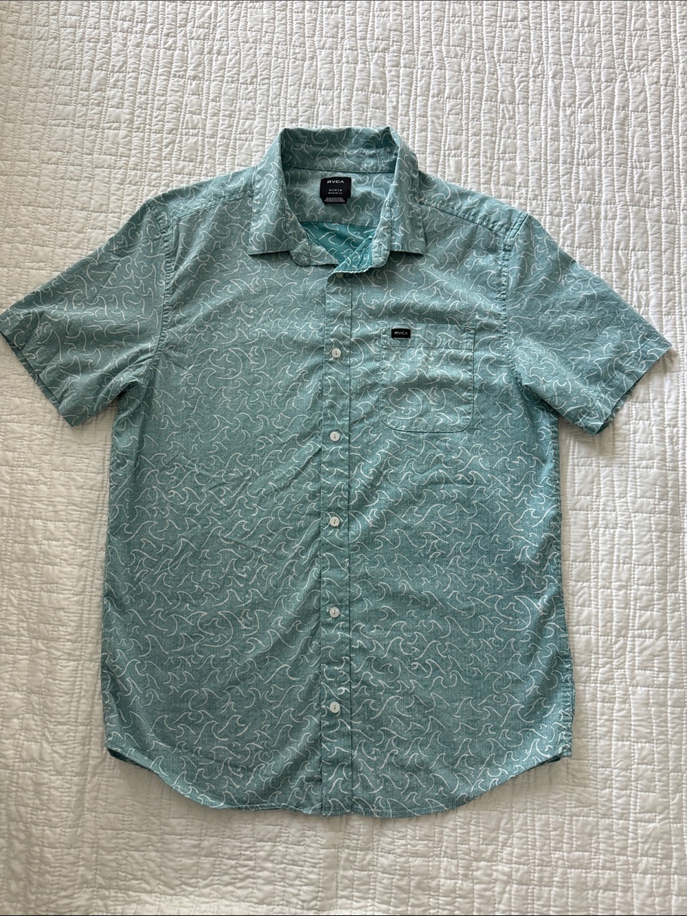 RVCA Men’s Short-Sleeve Wave Printed Button-Up Shirt